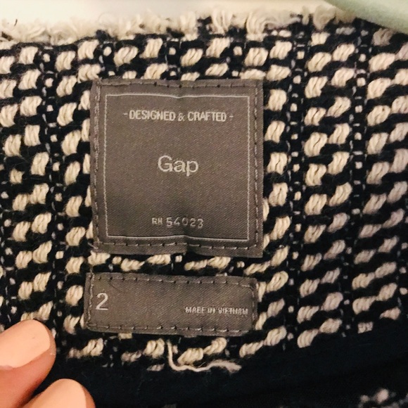 🌷Gap Tweed Blazer🌷make an Offer - Picture 5 of 6